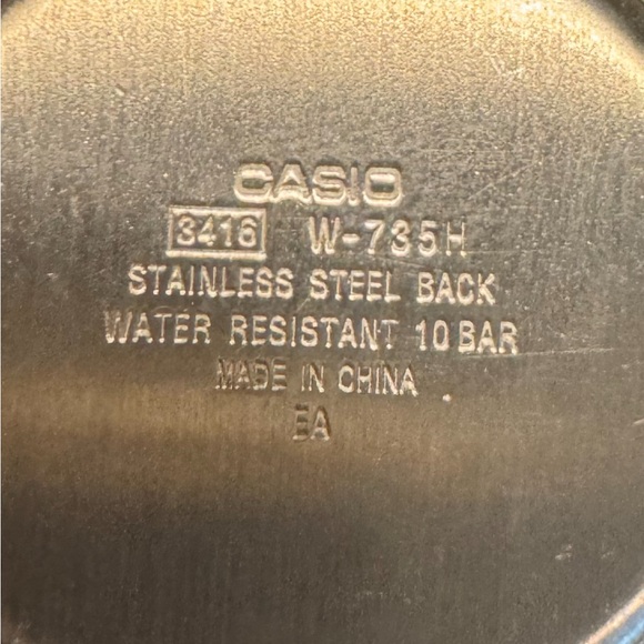 Casio W735H-8AV Super Illuminator, WR-100m, 10 year battery, Vibration Alarm. - Picture 9 of 9